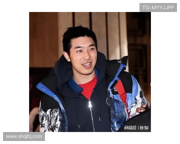 吴冠希：从青年才俊到篮球巨星的成长之路与奋斗历程