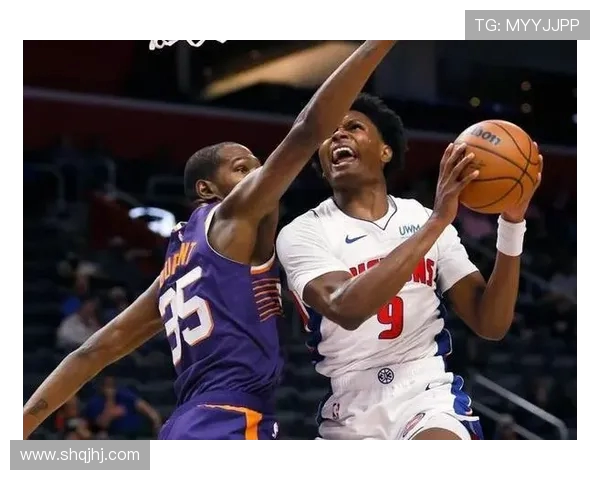 快船与湖人激情对决直播全程回顾与精彩瞬间分析 快船与湖人激情对决直播全程回顾与精彩瞬间分析