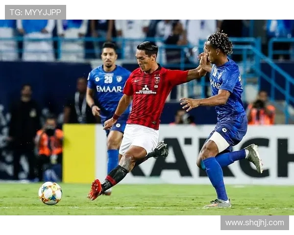 札幌冈萨迎战浦和红钻争夺联赛荣耀双方全力以赴展现实力