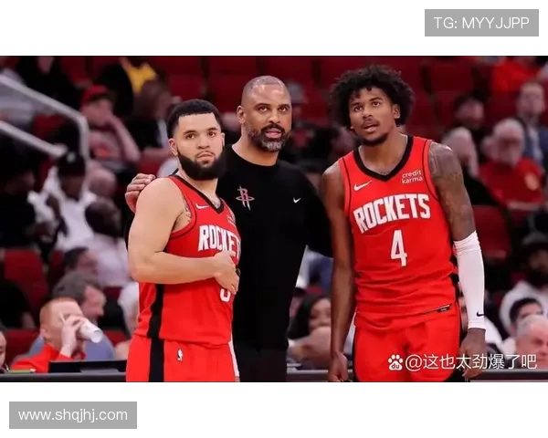 火箭队与灰熊队激战11月19日NBA精彩对决回顾与分析 火箭队与灰熊队激战11月19日NBA精彩对决回顾与分析