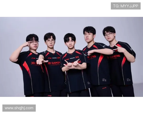 英雄联盟盛宴:深入解析JDG战队的默契配合与战术策略 英雄联盟盛宴:深入解析JDG战队的默契配合与战术策略