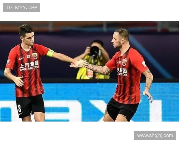 南京羽毛球队与深圳羽毛球队赛后复盘分析个人能力对比与表现总结