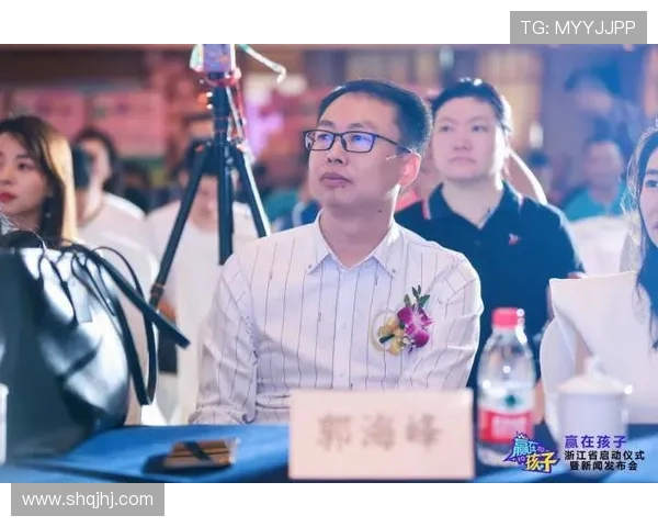 深度对话：王丽在CSGO世界中的成长与挑战之旅